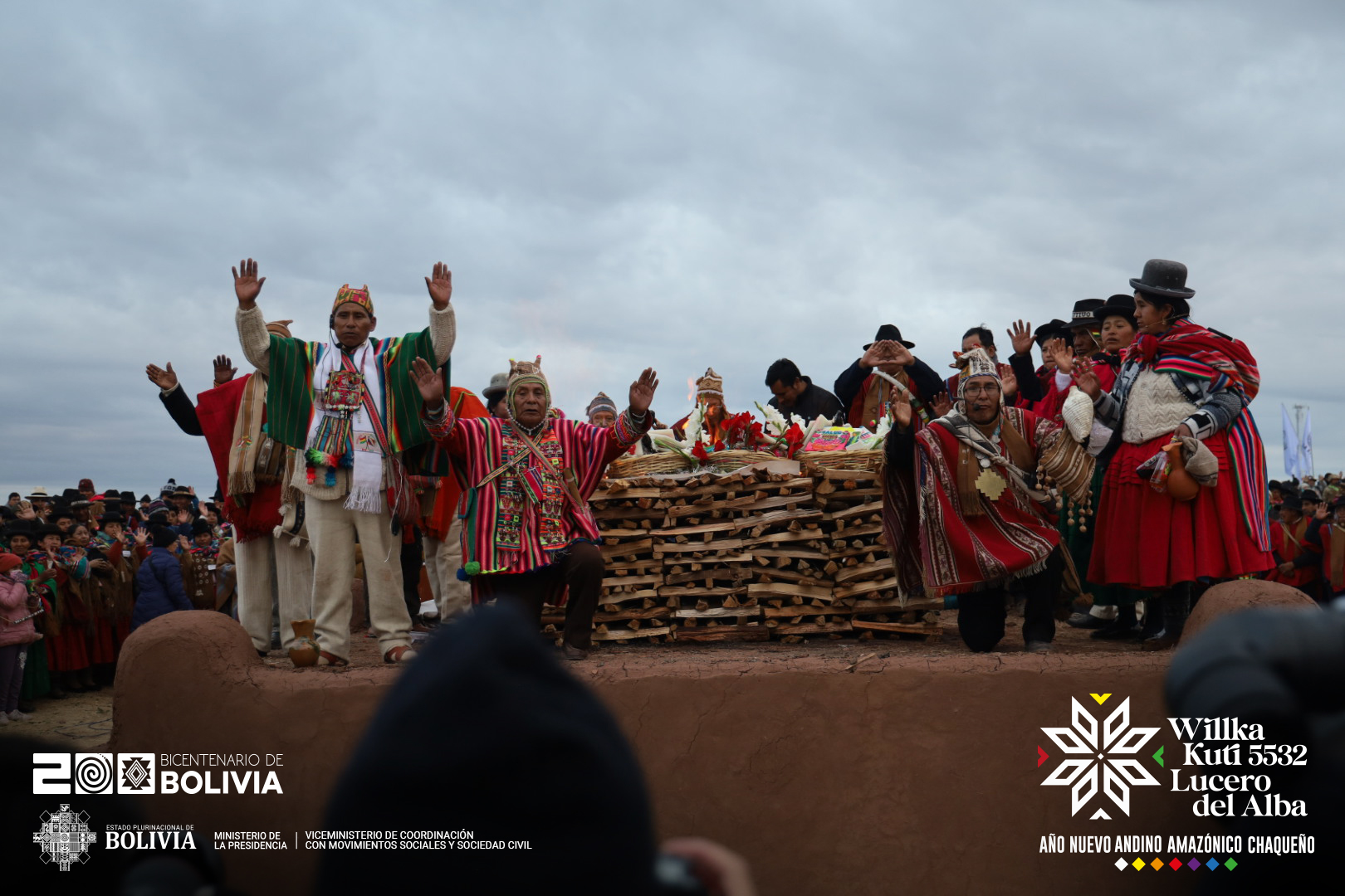BOLIVIA RECIBE EL AÑO NUEVO ANDINO 5532 EN TIAHUANACO