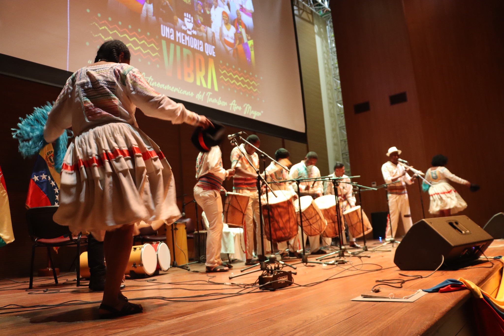 PUEBLOS AFRODESCENDIENTES FORTALECEN LAZOS EN ENCUENTRO INTERNACIONAL