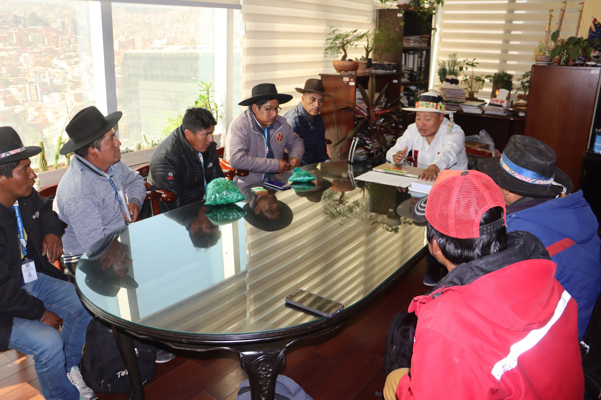 COORDINAN AGENDA SOCIAL CON MUNICIPIO DE COTAGAITA