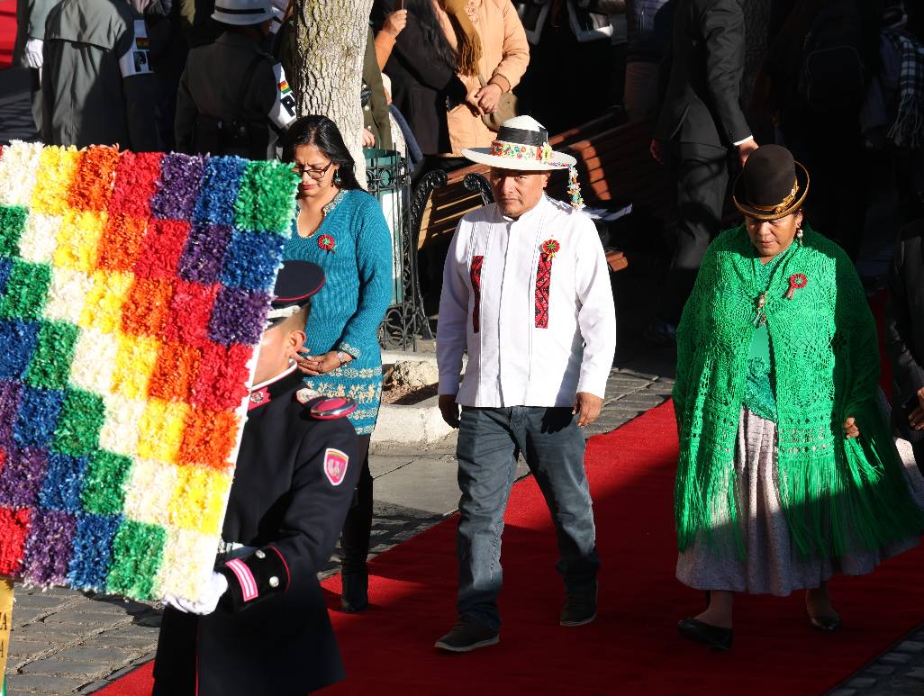 LA PAZ CONMEMORA 216 AÑOS CON SOLEMNES ACTOS CÍVICOS